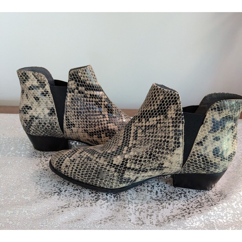 Seychelles Bootie Women 6.5 Waiting For You Chelsea Ankle Boot Leather Snakeskin